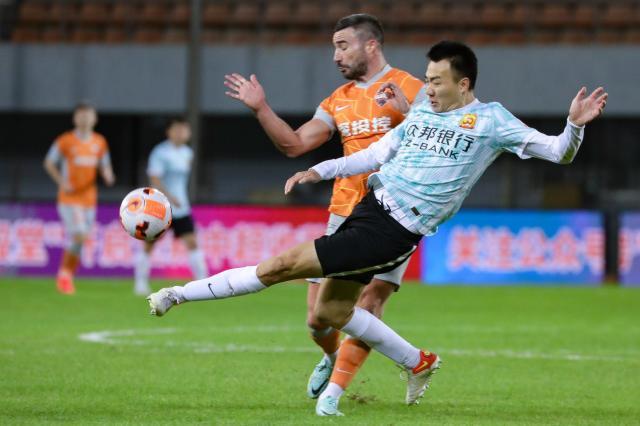 九游官网-【中超】许东福布斯建功 武汉长江2比1深足止3连败