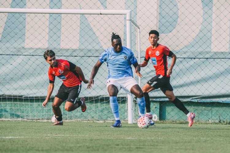 九游体育-0比1！深圳新鹏城输给泰超球队，高调引援提前宣告失败？球迷热议